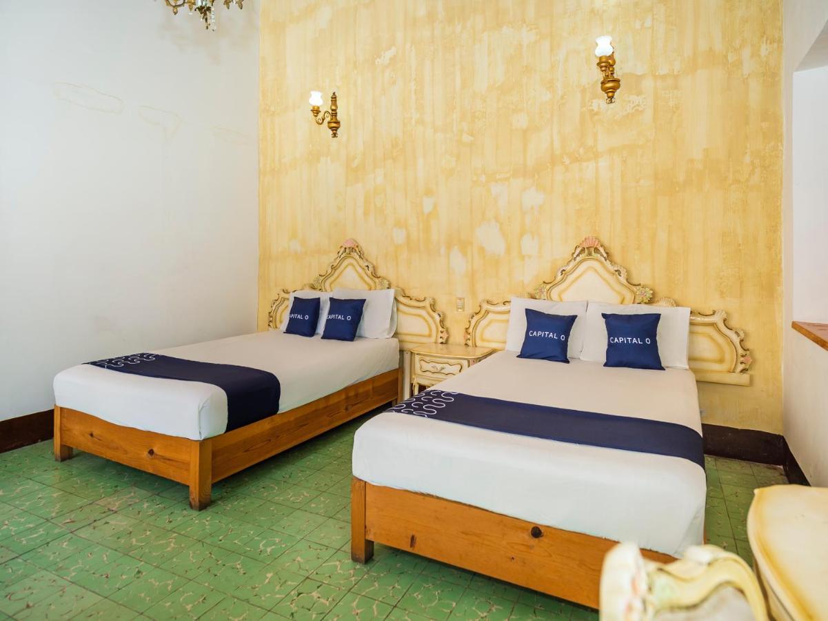 Hotel Meson Del Obispado Queretaro Bagian luar foto